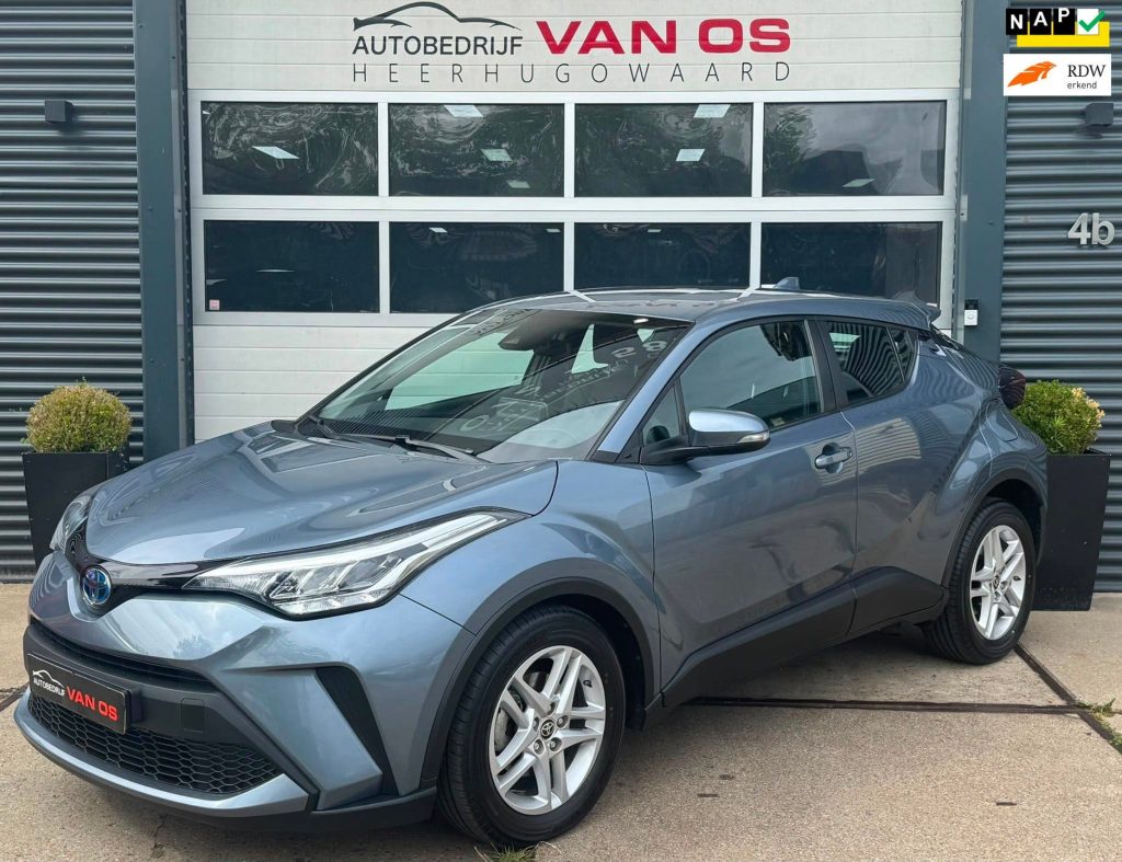 Toyota C-HR 1.8 Hybrid Active bij Autobedrijf Van Os Heerhugowaard