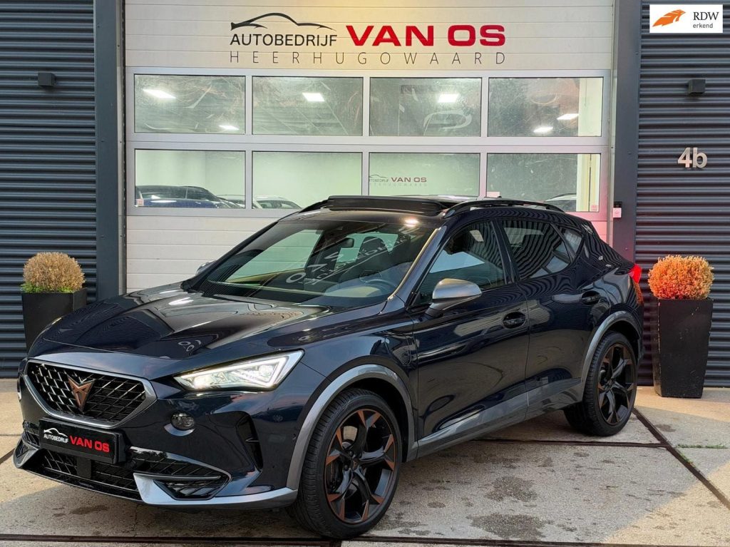 Cupra Formentor 1.4 e-Hybrid VZ bij Autobedrijf Van Os Heerhugowaard